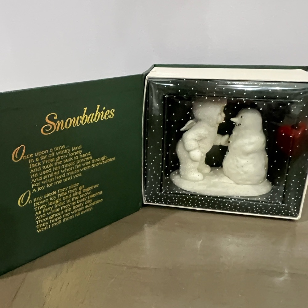 Department 56 Winter Tales of the Snowbabies “Why Don’t You Talk to Me?”